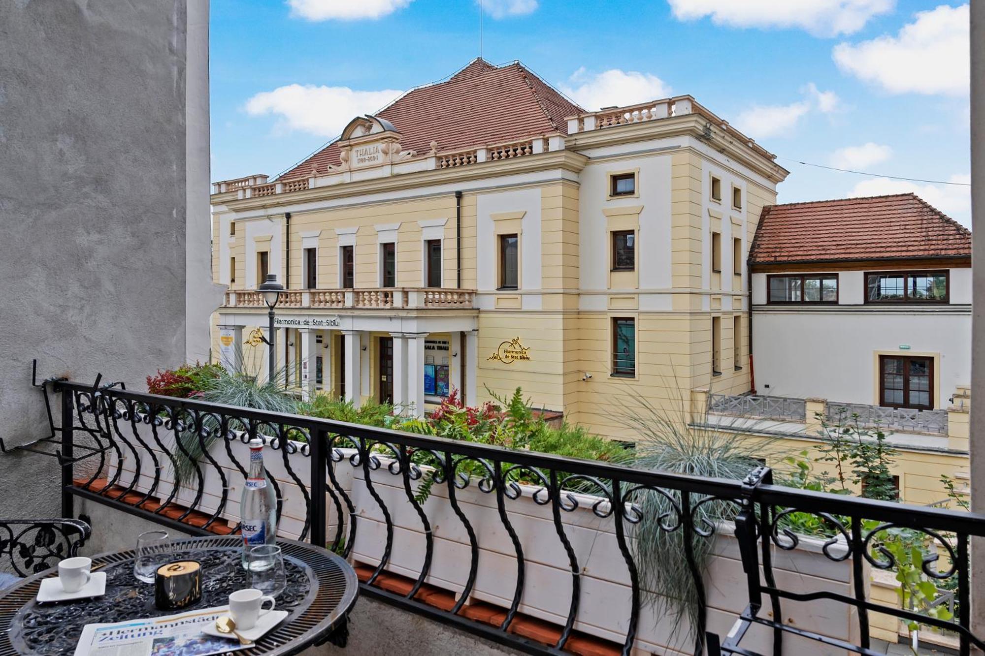 Gela'S Terrace Apartment ซีบิว ภายนอก รูปภาพ